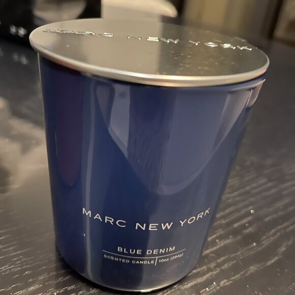 Marc new york blue denim scented candle Brand New 10 oz - Picture 1 of 1